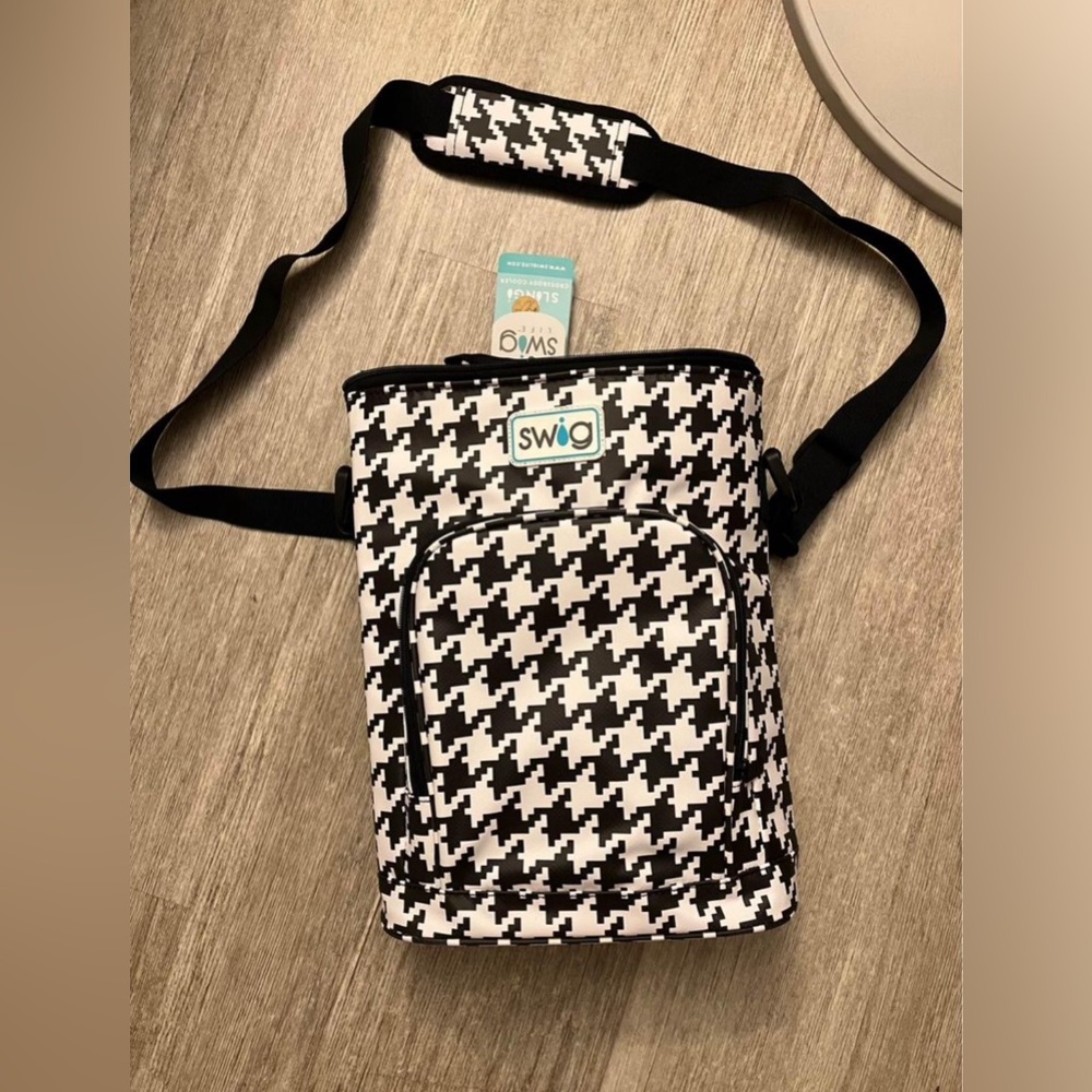 Swig crossbody cooler
